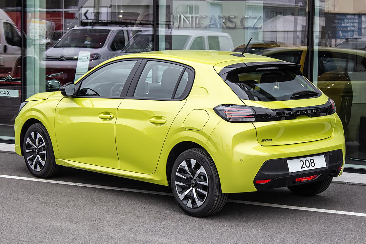 Peugeot 208