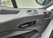Ford Transit 8