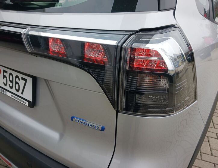 Suzuki S-Cross 32