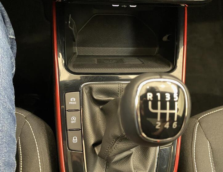Škoda Fabia 19