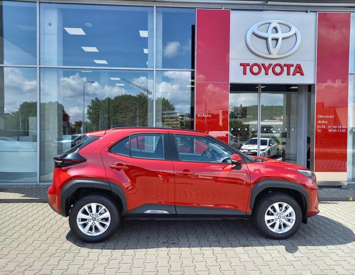 Toyota Yaris Cross 6