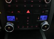 Volkswagen Touareg 25