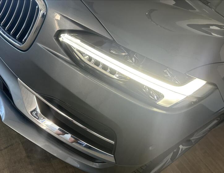 Volvo V90 5