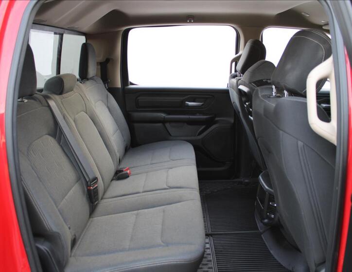Dodge RAM 31