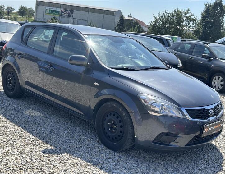 KIA Ceed 3