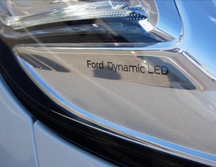 Ford Mondeo 9