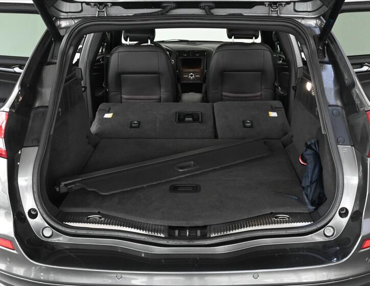 Ford Mondeo 7