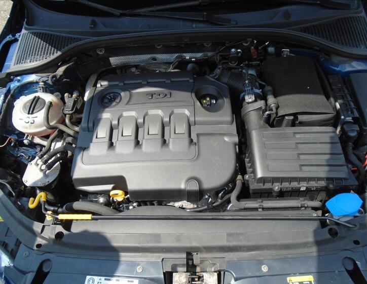 Škoda Octavia 21
