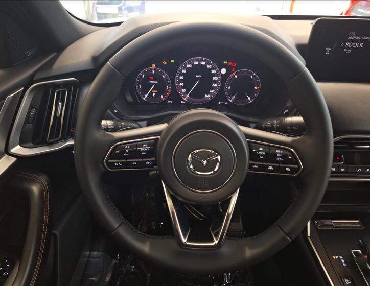 Mazda CX-60 8