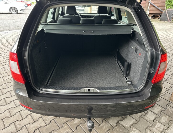 Škoda Superb 14