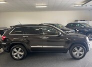 Jeep Grand Cherokee 4
