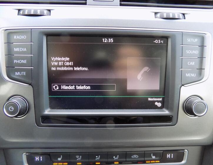 Volkswagen Golf 35