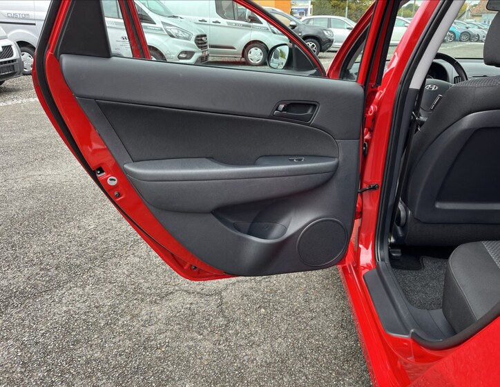 Hyundai i30 45
