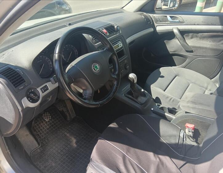 Škoda Octavia 15