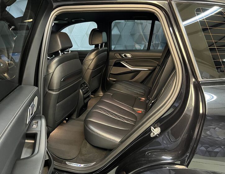 BMW X5 12
