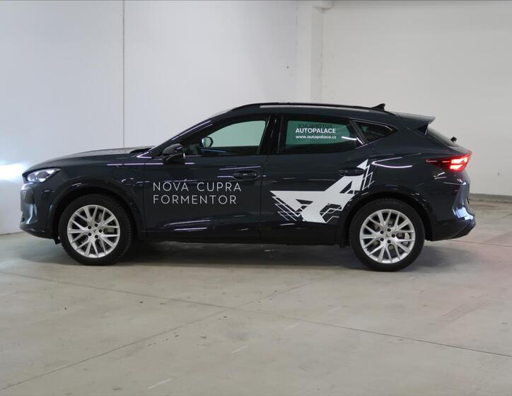 Cupra Formentor 3