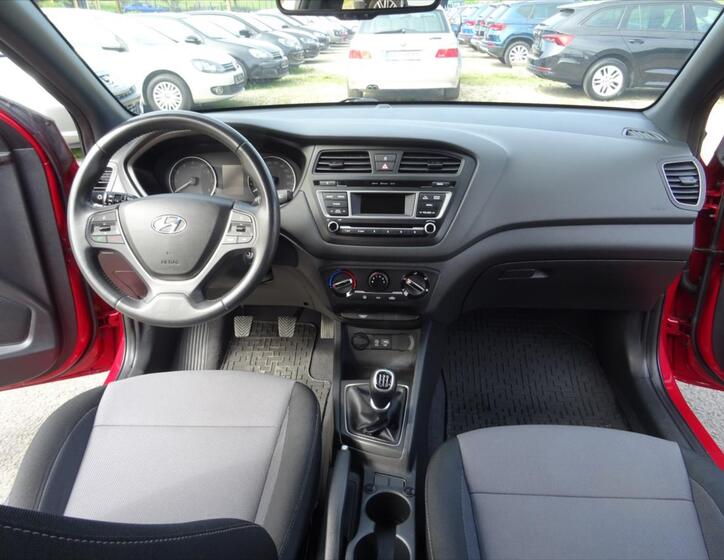 Hyundai i20 13