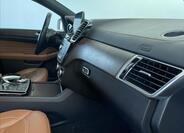 Mercedes-Benz GLE 16