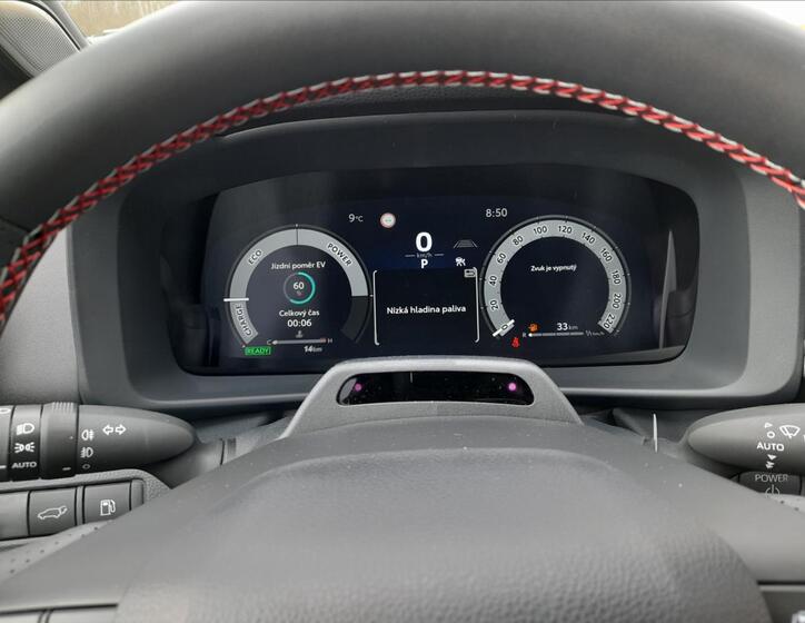 Toyota C-HR 13