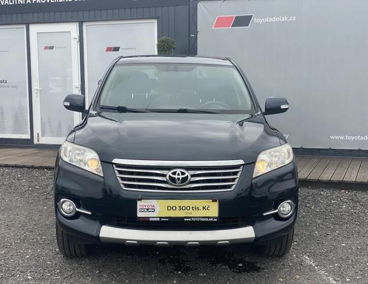 Toyota RAV4 2