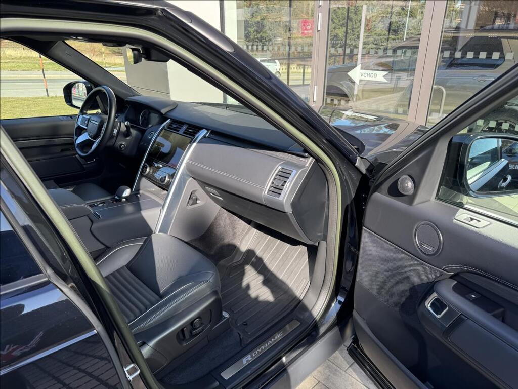 Land Rover Discovery 18