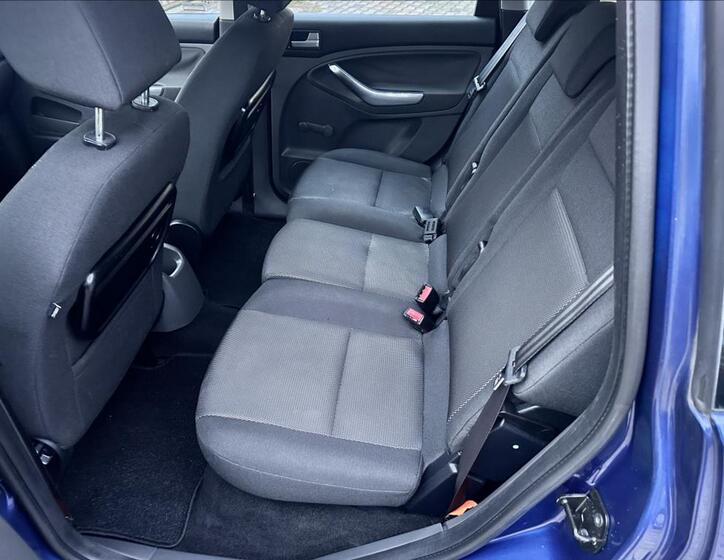 Ford C-MAX 13