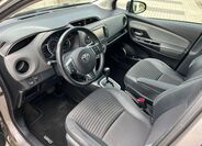 Toyota Yaris 14