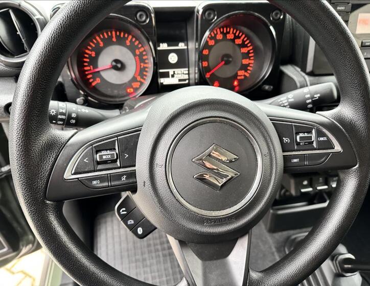 Suzuki Jimny 22