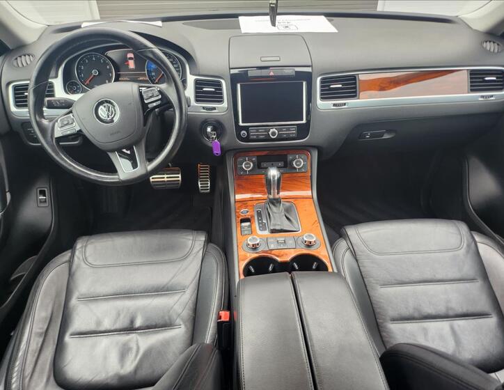 Volkswagen Touareg 10