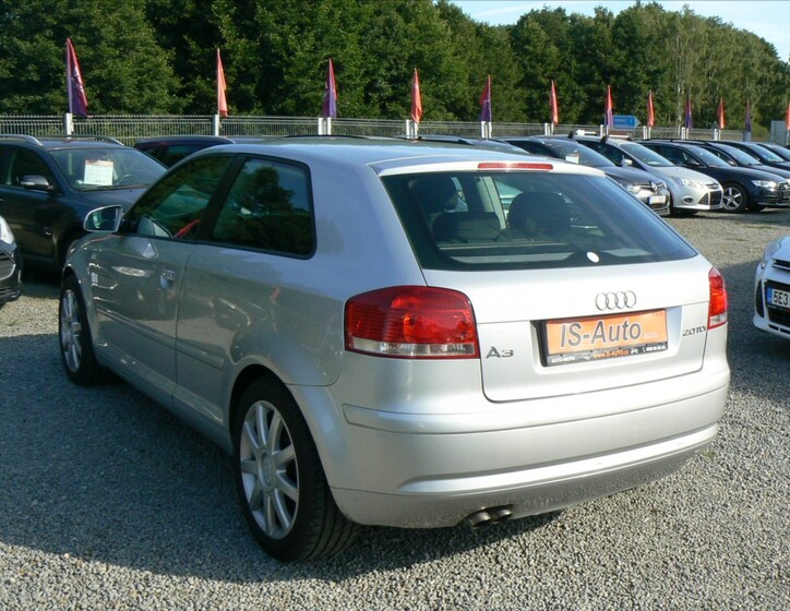 Audi A3 4