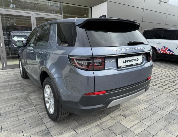 Land Rover Discovery Sport 4