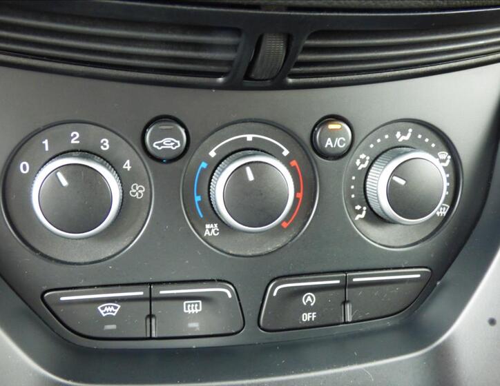 Ford Kuga 28