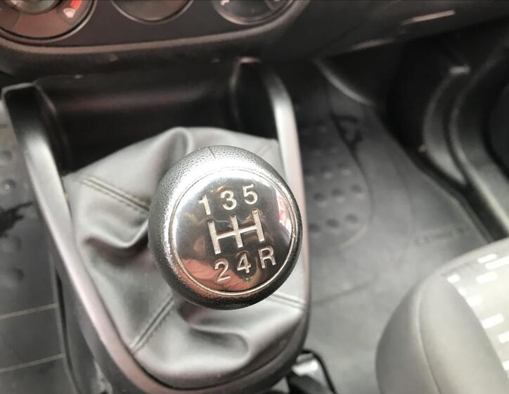 Opel Combo 12