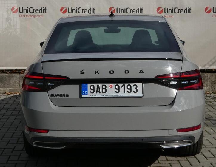 Škoda Superb 4