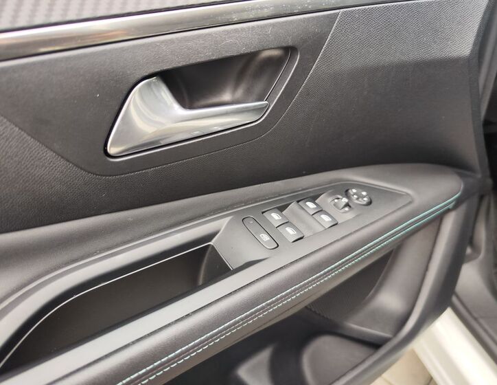 Peugeot 3008 32