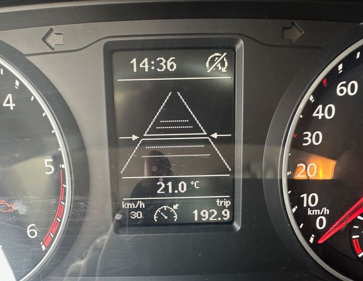 Volkswagen Caravelle 21