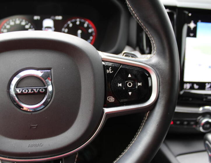 Volvo XC60 13