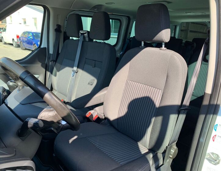 Ford Transit Custom 18