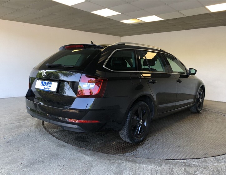 Škoda Octavia 7