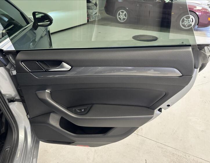 Volkswagen Arteon 30