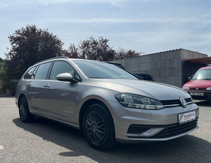Volkswagen Golf 14