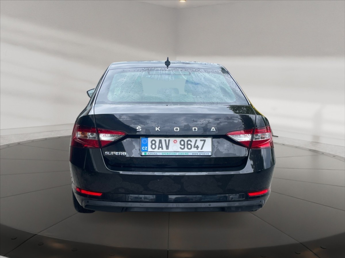 Škoda Superb