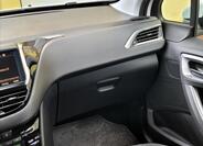 Peugeot 2008 26