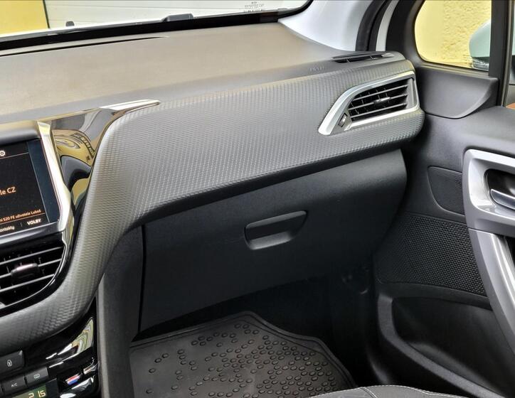 Peugeot 2008 26