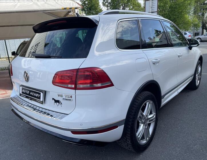 Volkswagen Touareg 5