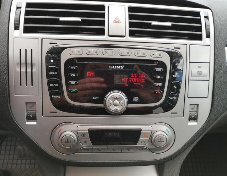 Ford C-MAX 14
