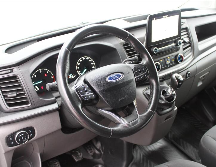 Ford Transit Custom 12
