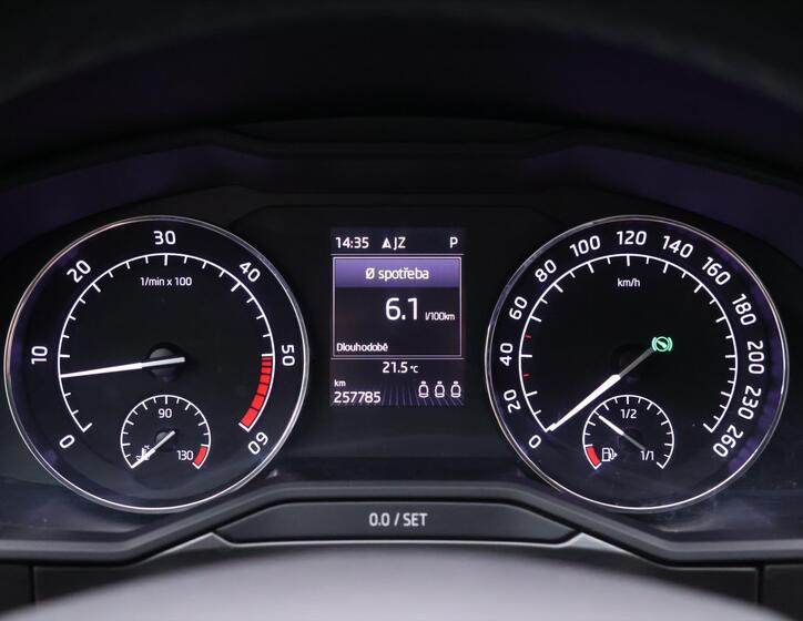 Škoda Superb 19