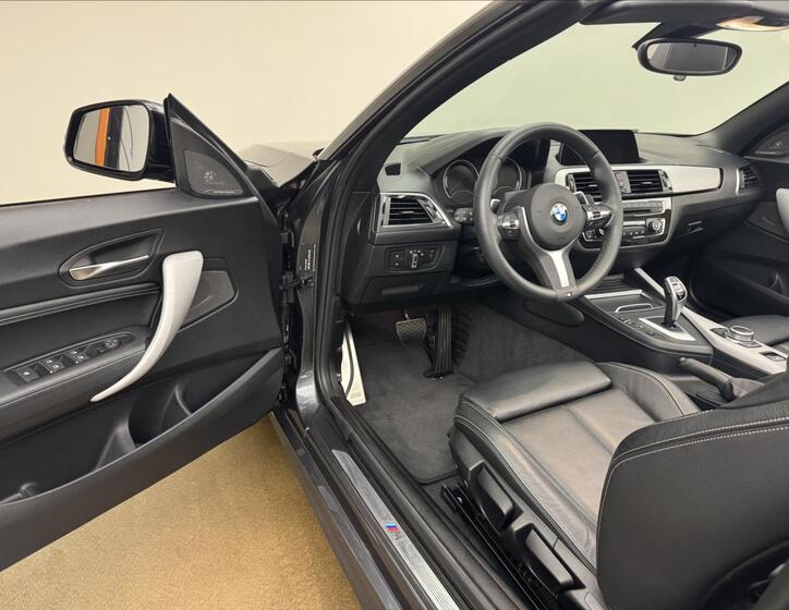 BMW Řada 2 35