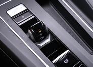 Volkswagen Golf 32
